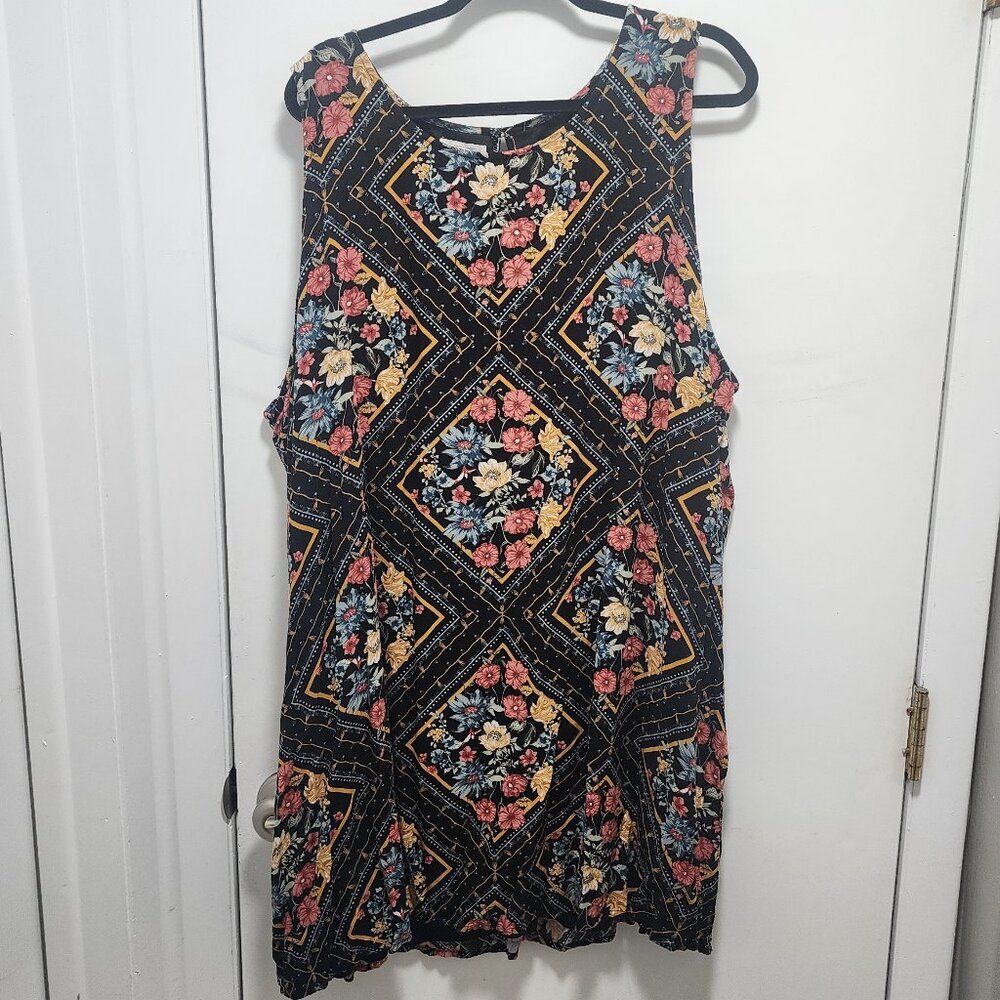 EUC Maurices Size 4 Dress